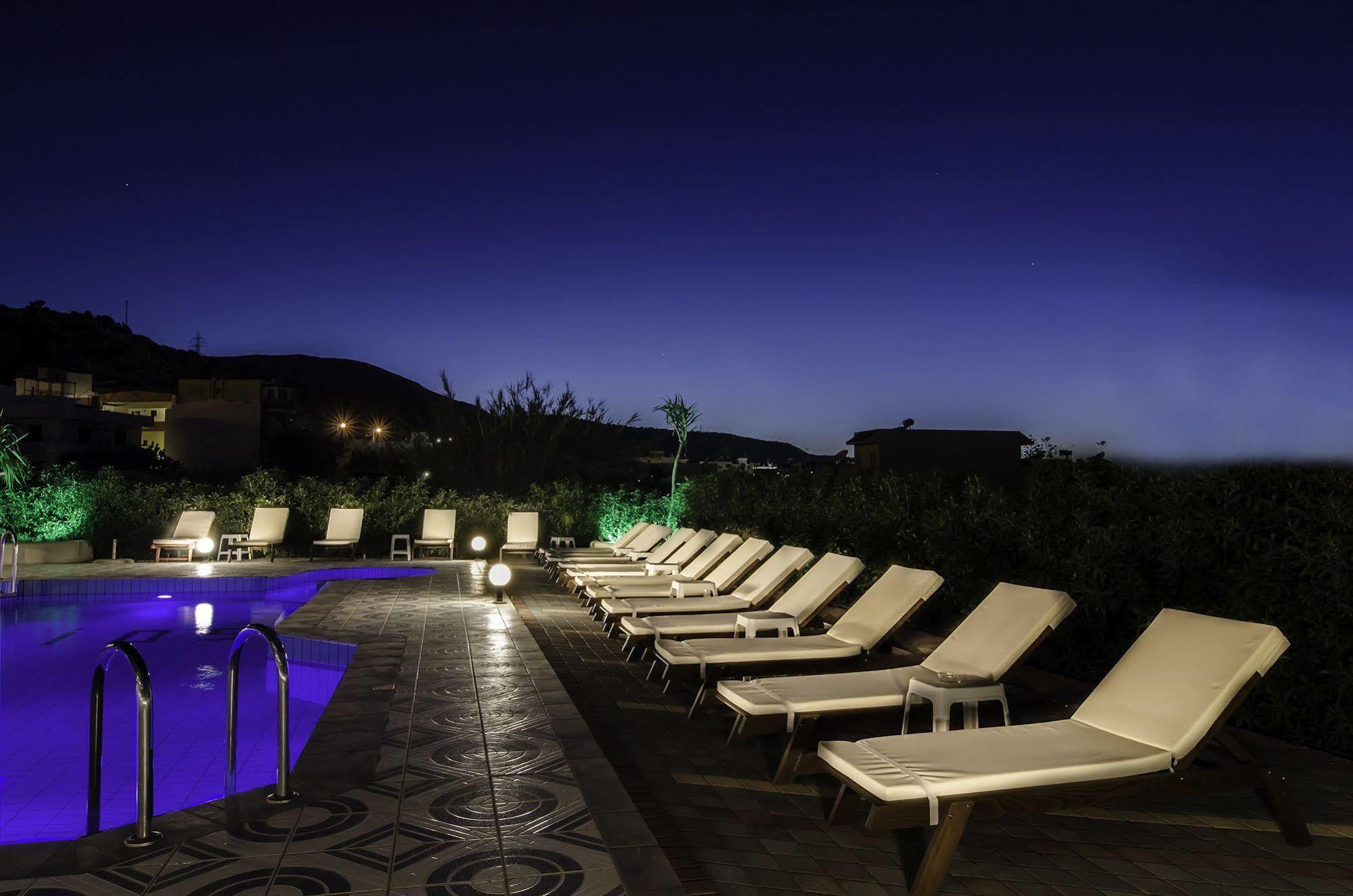 Ilios Stalis Lejlighedshotel Eksteriør billede